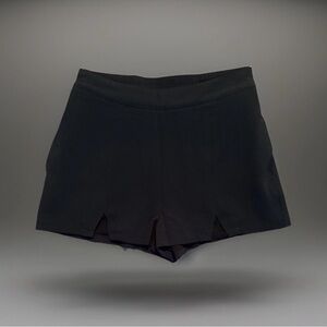 Women’s Tavik XS Black Shorts with Front Slits and Dress Pant Feel